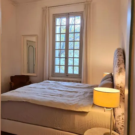 Ch Chevalier, Domaine De La Serre Privat bolig