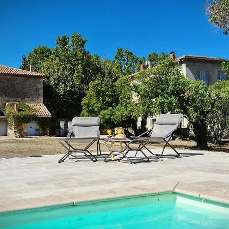 Homestay Ch Chevalier, Domaine De La Serre Saint-Thibery